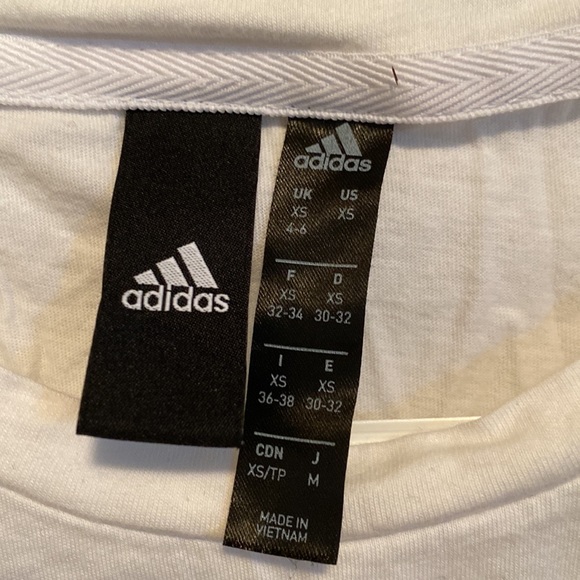 Adidas muscle tank - Picture 2 of 2